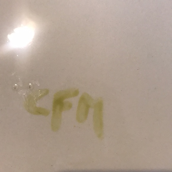 Leaf print handmade glazed ceramic plate - Picture 2 of 3